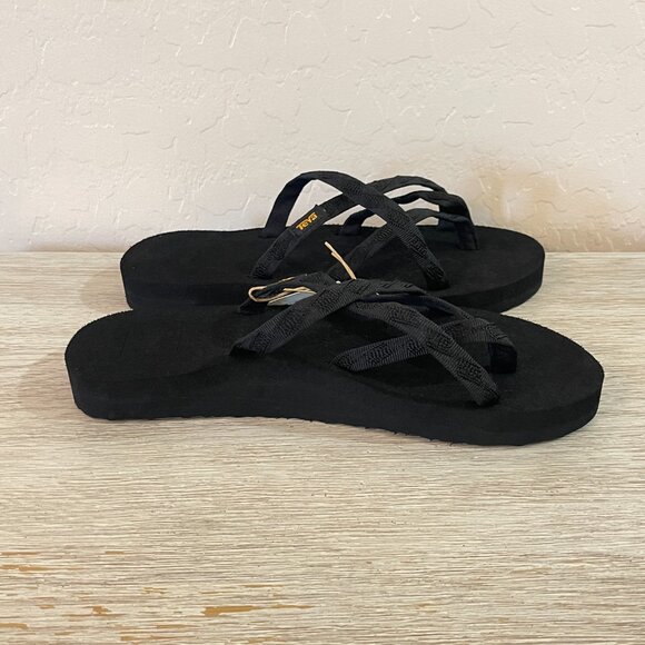 New Teva Sandals 8 Olowahu Strappy Mix B Black on Black NWT - Picture 10 of 16